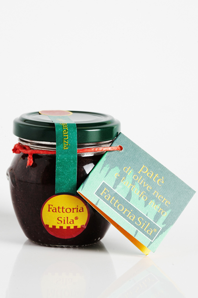 artsilpaolnetar106big Pâté d'olives noires aux truffes noires
